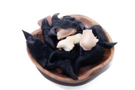 Water caltrop has woody nuts that are used in cooking overseas. if you see them for sale in Australia please contact the NSW DPI Biosecurity Helpline
